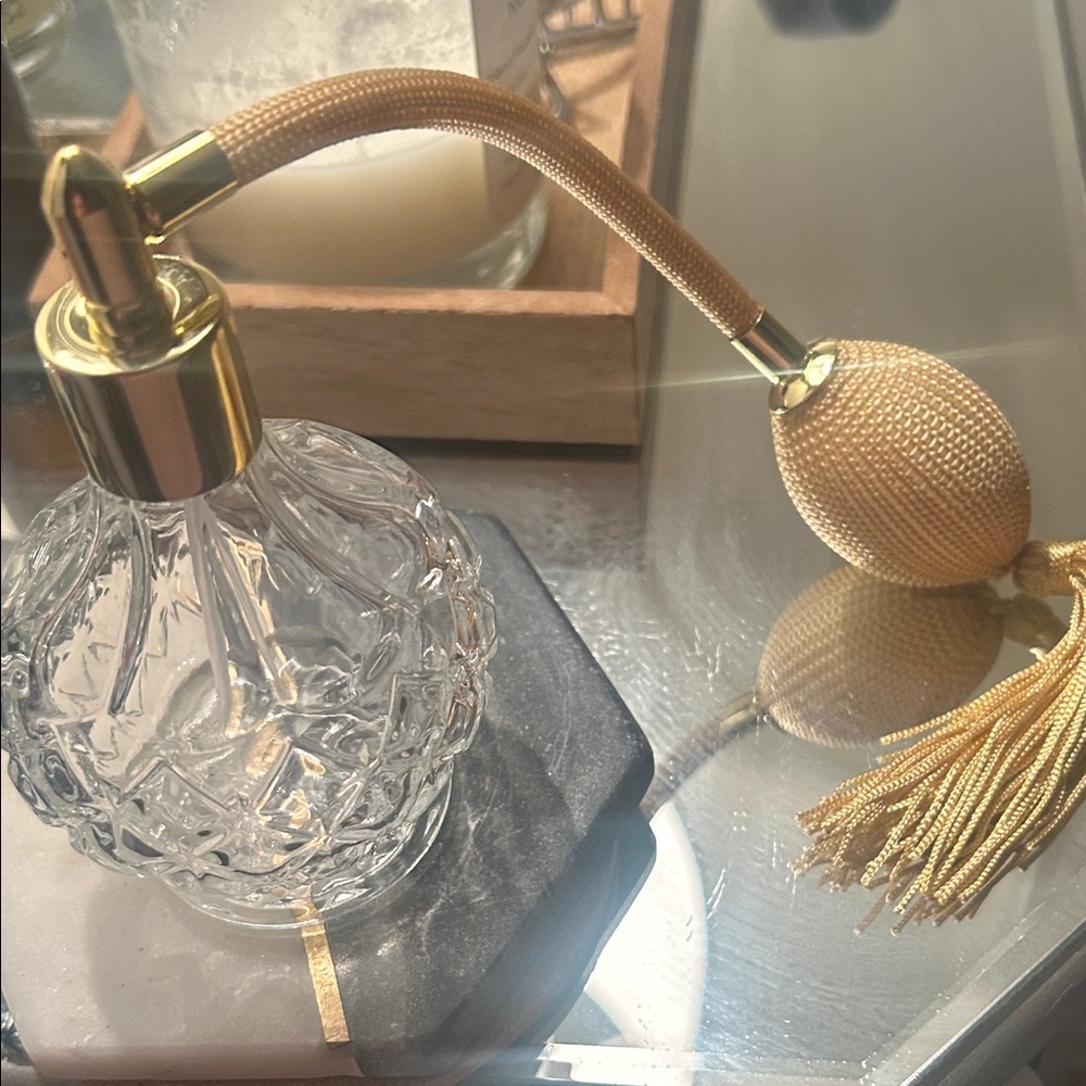 Elegant Glass Perfume Atomizer with Gold Accents
